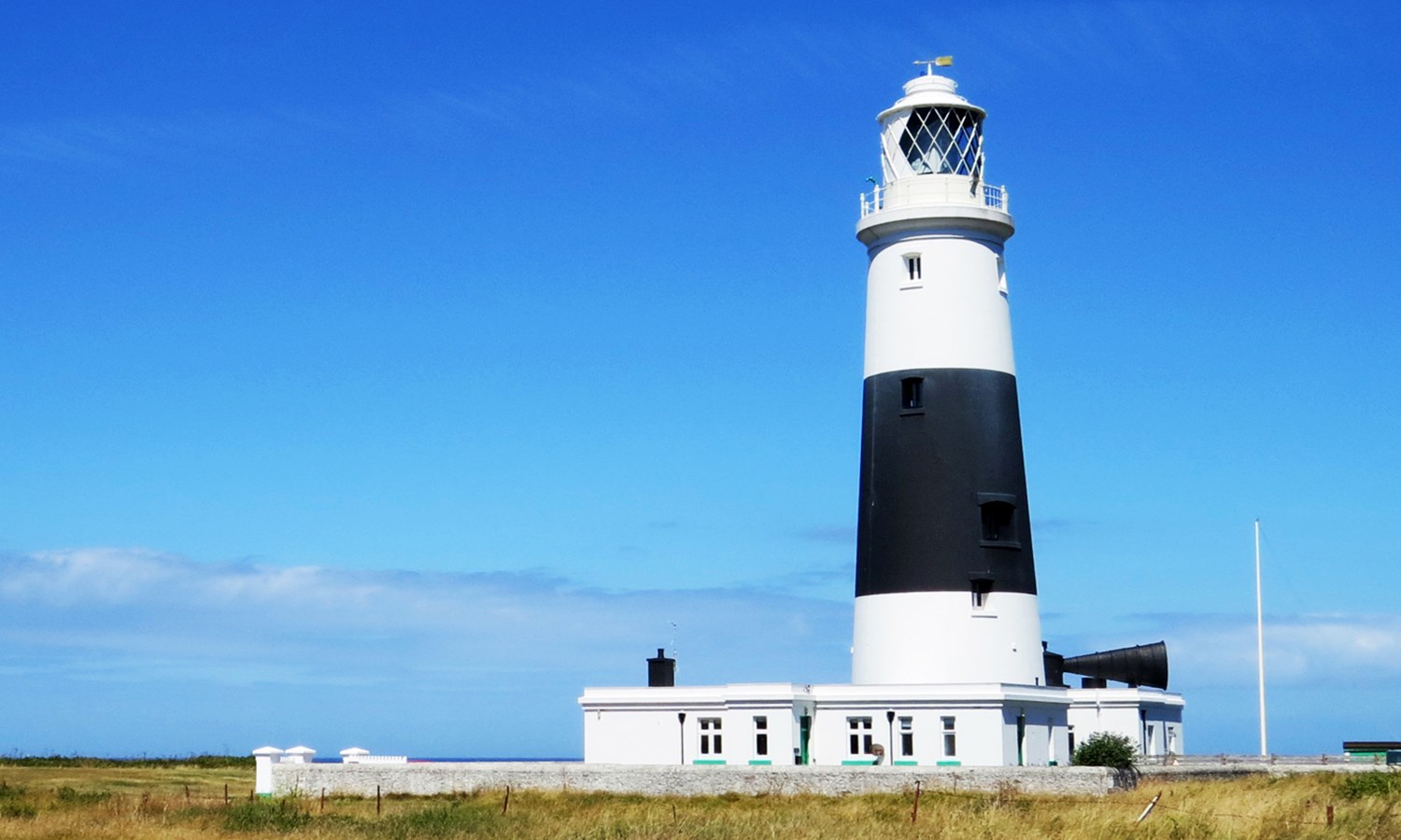 Mannez Lighthouse | Visit Guernsey