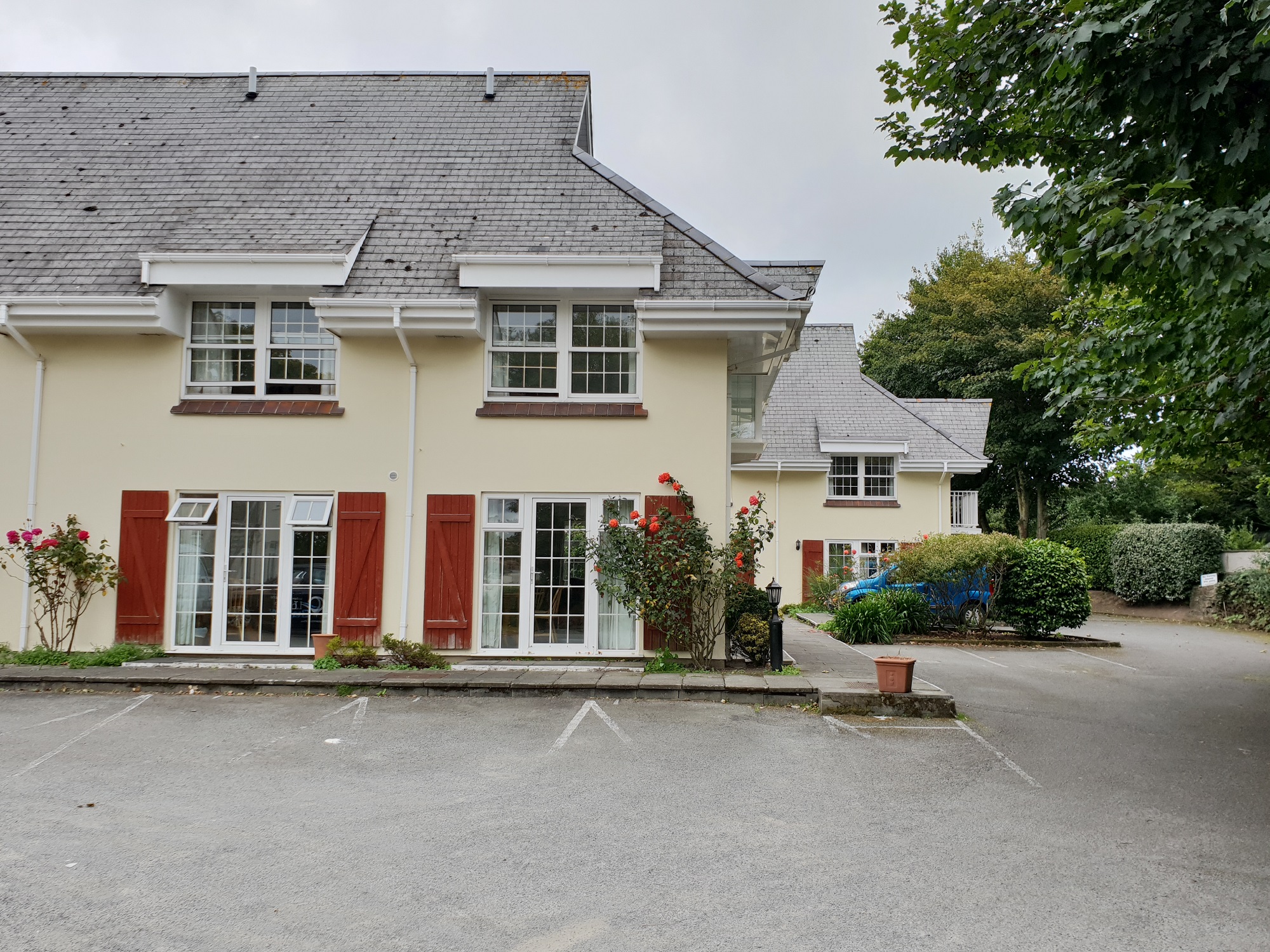 la villette apartments guernsey howmucharewhitevans